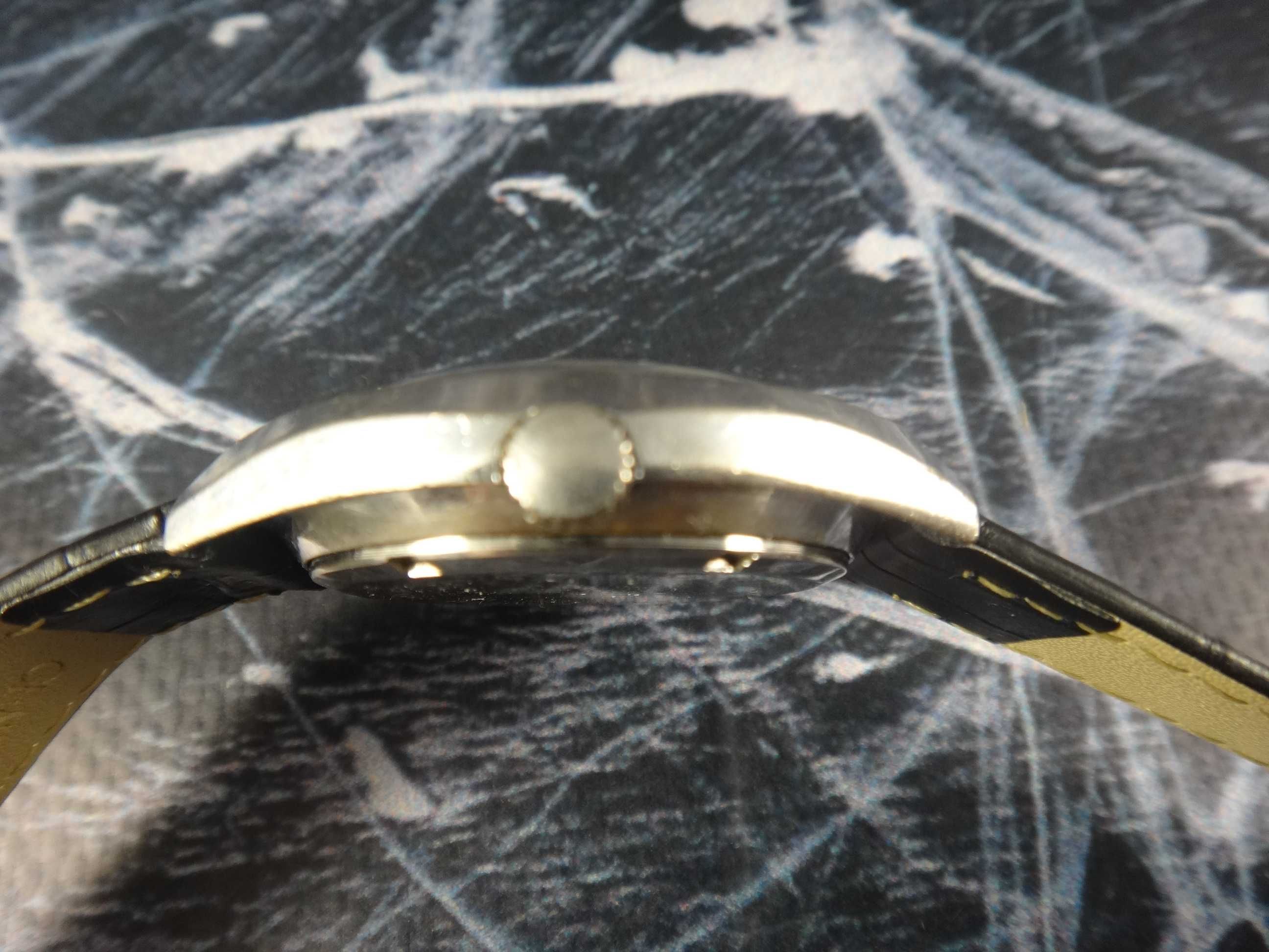 Часы OSCO 17 Jewels Made in Germany Винтажные классические,Обслужены