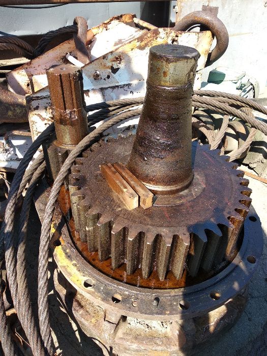 Бортовий редуктор РДК160-2