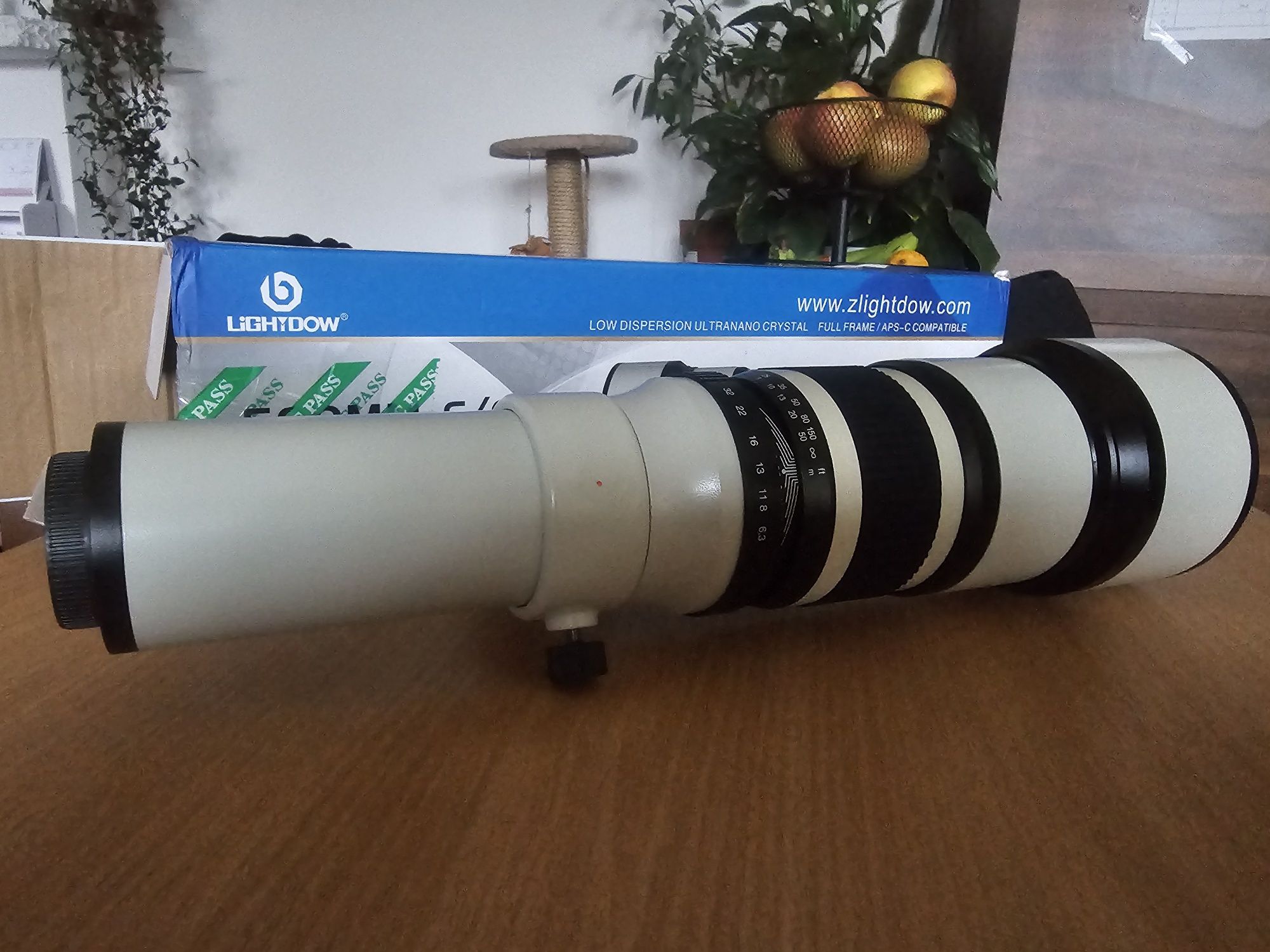 Telephoto LENS 500 mm. F/6.3