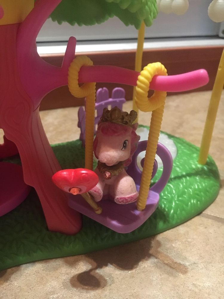 Magiczny domek na drzewie i kucyk Olivia Simba Filly Fairy