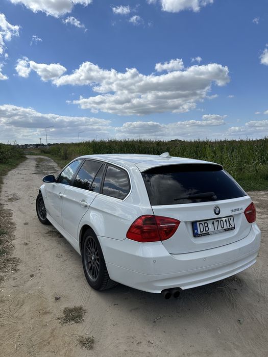 BMW E91 325xi • Benzyna • Panorama • Android • 4x4