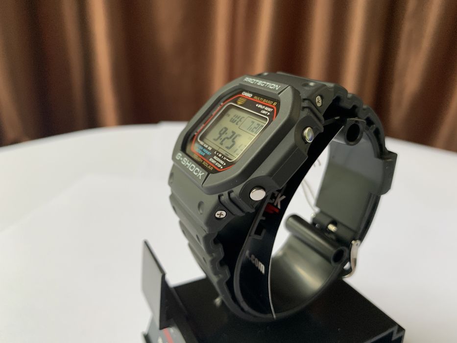 Годинник Casio G-Shock GW-M5610U Tough Solar + Безкоштовна доставка!