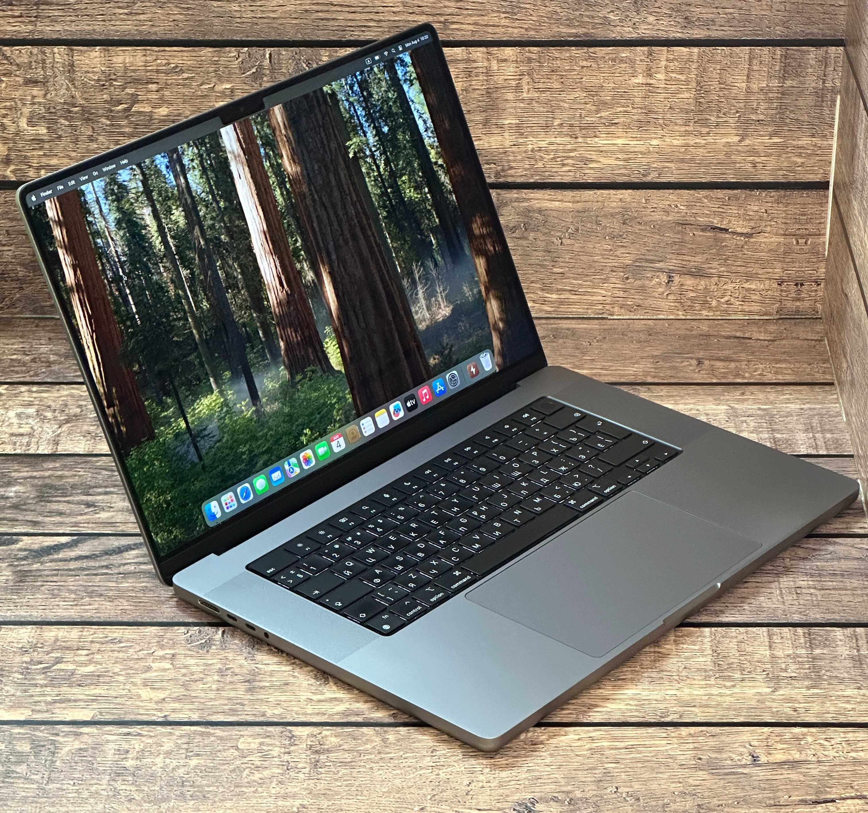 MacBook Pro A2485 (16, 2021) M1 Pro/16/512Gb/Магазин/Гарантія