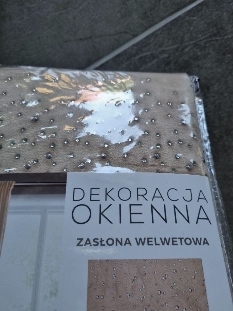 Nowe zaslony welwetowe 2 sztuki aurora beż 140x270 na taśmie