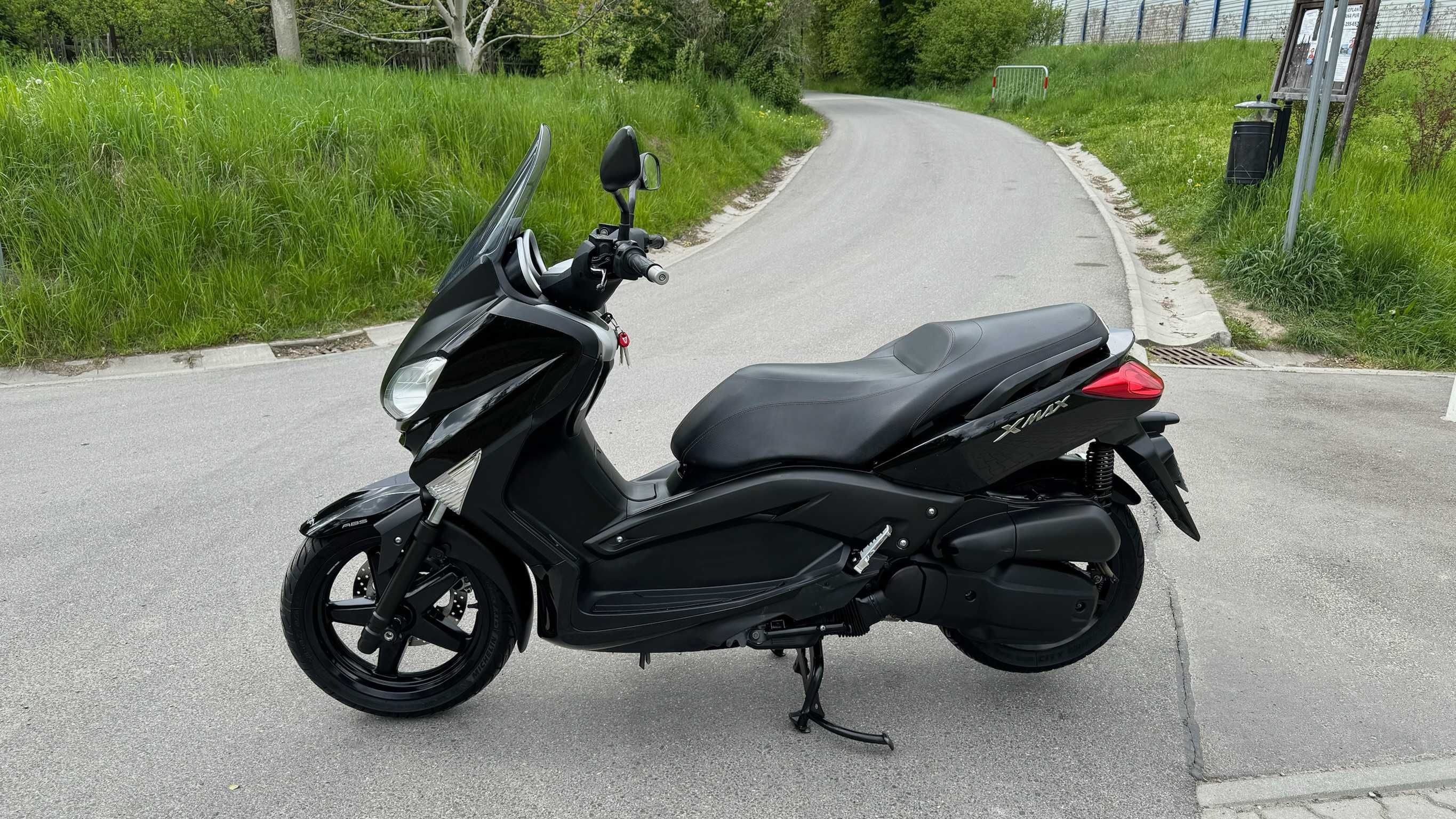 Yamaha XMAX 125 X-MAX YP125 piękny egzemplarz NISKI PRZEBIEG oryginał