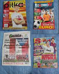 Kolekcja rzeczy magazyny z meczy . Piłka nożna  z euro 2012