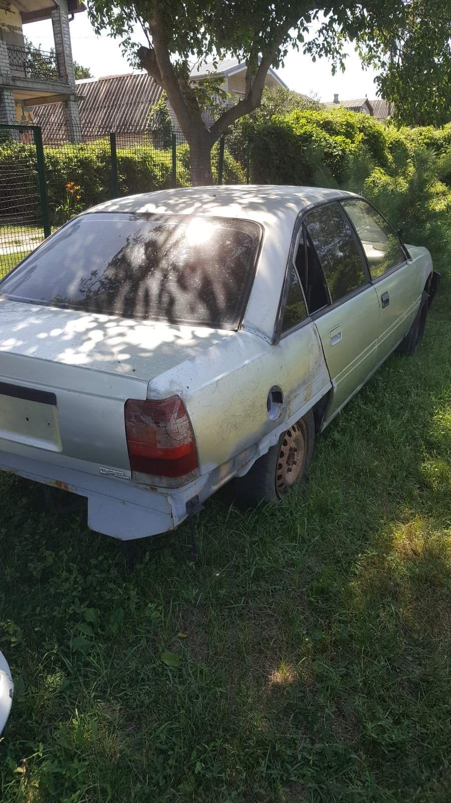 Машины на разборку Opel Omega