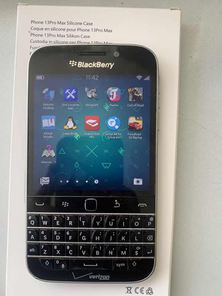 Продам телефон Blackberry classic q20