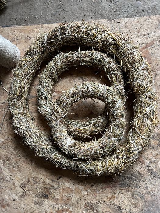 Каркаси віночки з сіна заготовки декор