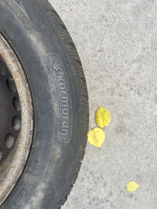 Kormoran Stud 2 185/65/15 на дисках 5х112