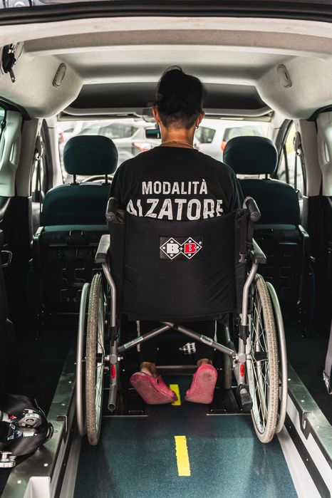 Przewóz osób z niepełnosprawnościami.PL, Ukraina, Niemcy. Flota 15 aut