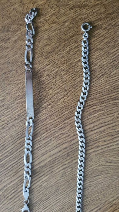 Lote de relógios e pulseiras de prata