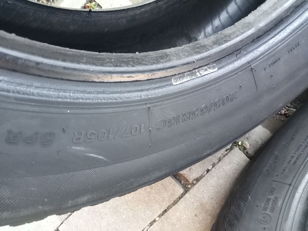 4x Opony Używane Całoroczne 205/65R16C Lassa