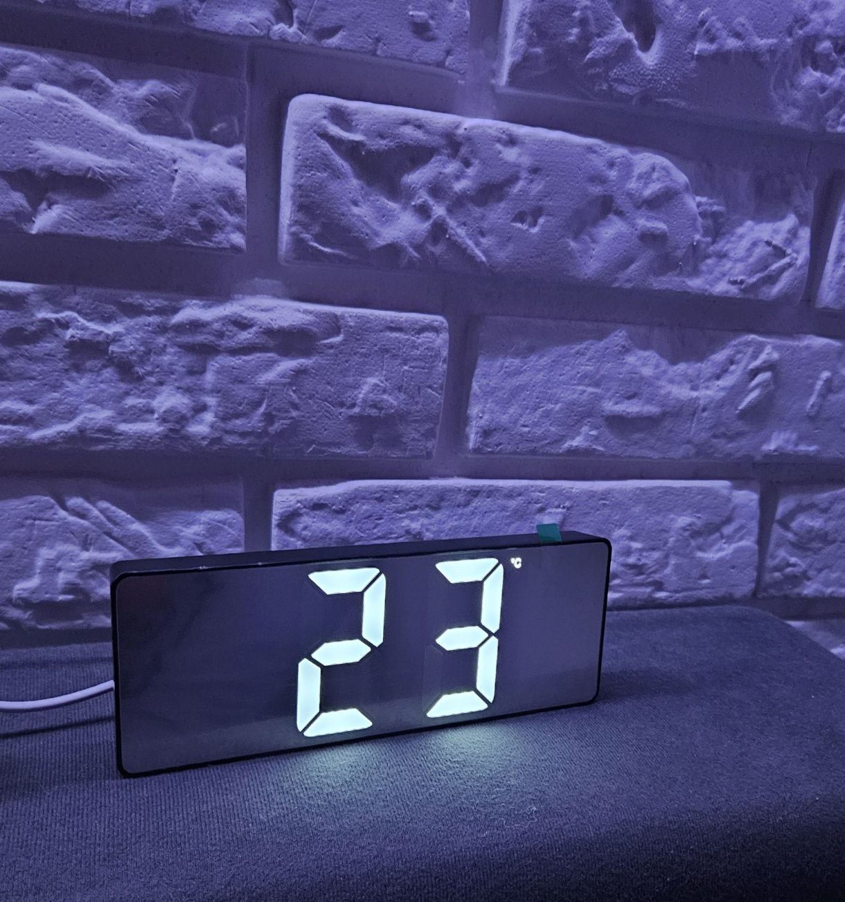 Nowy Zegar Cyfrowy LED