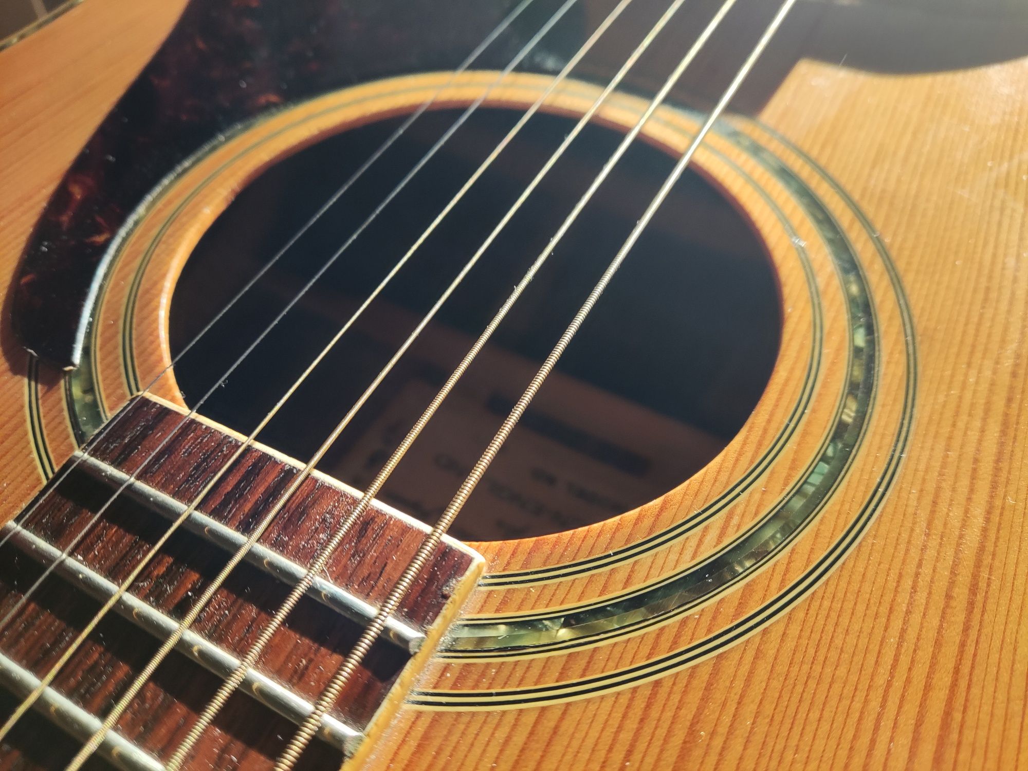 Japońska gitara akustyczna Kimbara 1977r z casem Taylor