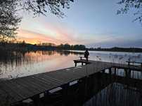 Domek nad jeziorem