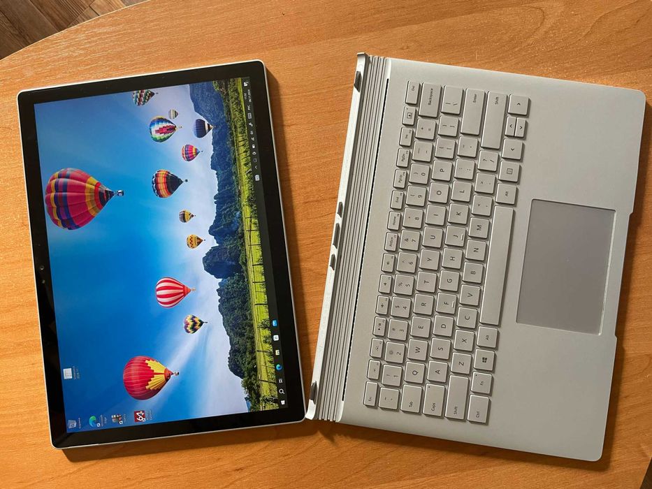 Microsoft Surface book 2.Windows 11 pro/ i5/8gb/ssd 256gb.