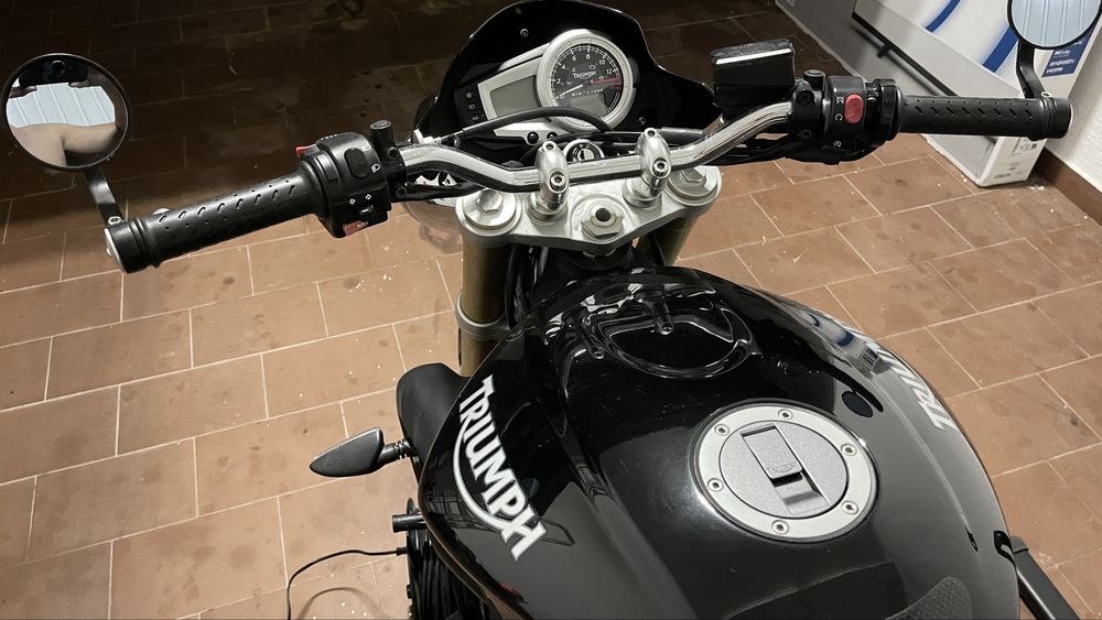 Triumph Street triple