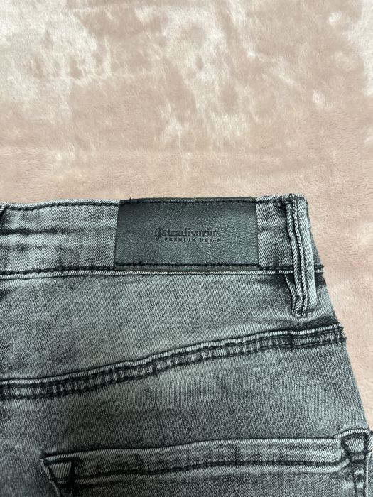 Calças cinzentas stradivarius