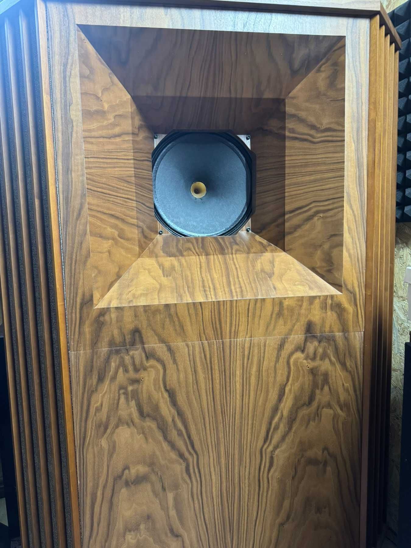Акустичні системи TANNOY AUTOGRAPH
