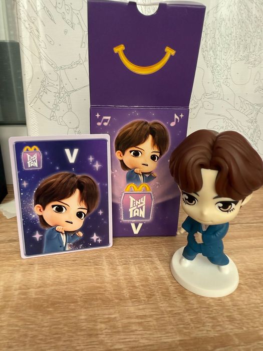 BTS TinyTan McDonald's V figure