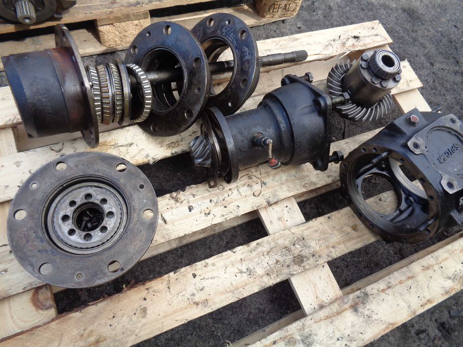 Most Spicer 171/364 mechanizm różnicowy części 1044.933-9