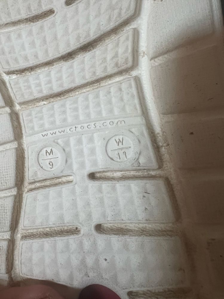 Продам crocs оригінал
