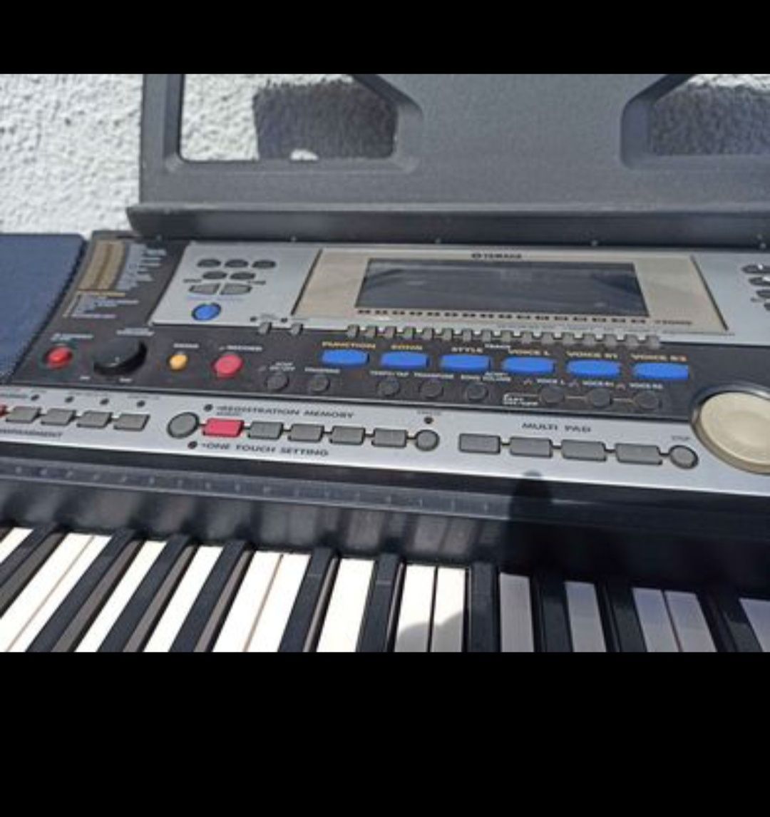 Teclado Yamaha PSR 540