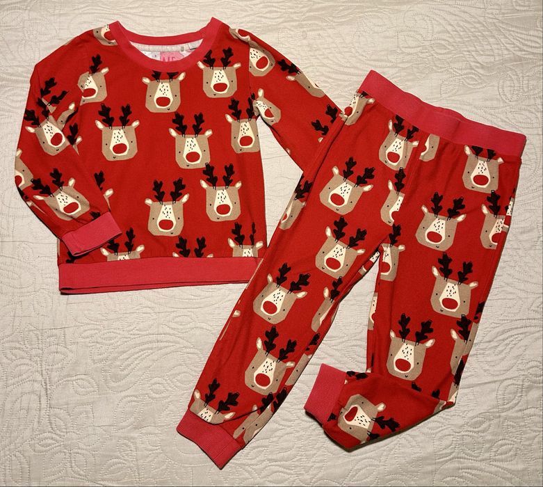 Новорічний костюм/піжамка на 4-5 років