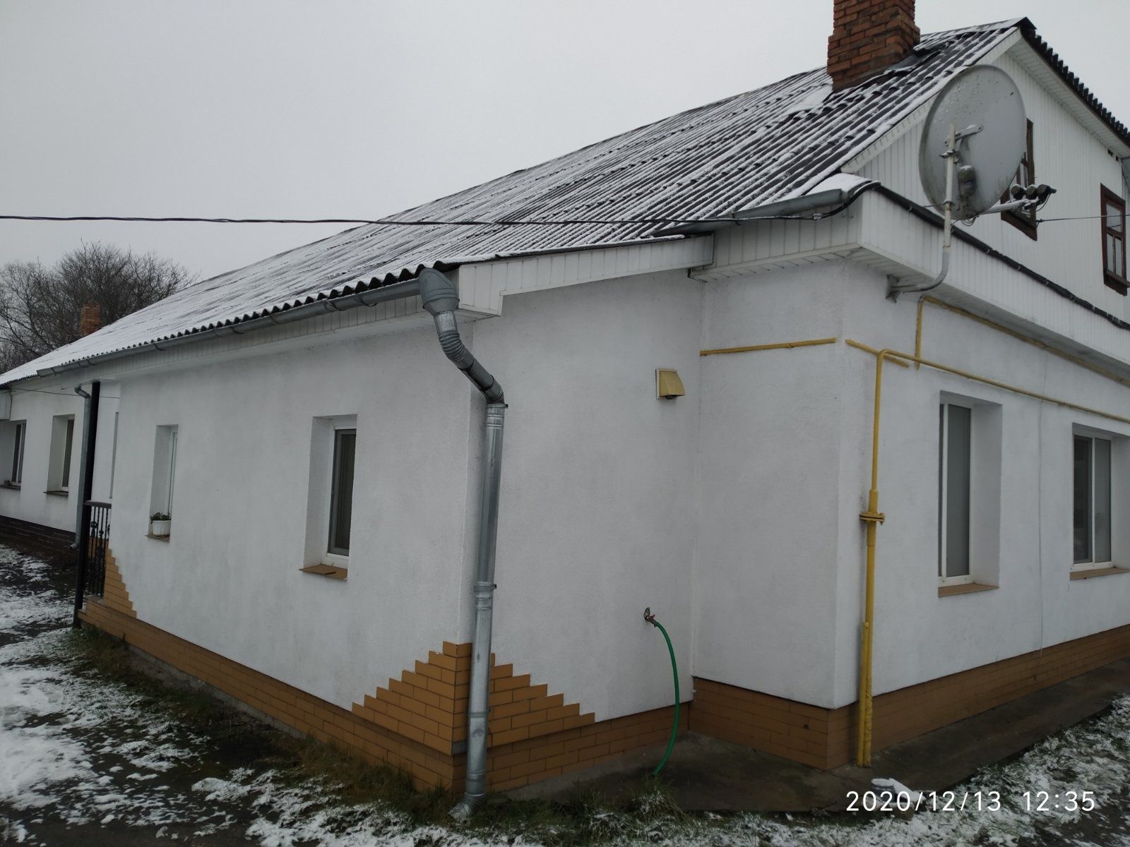 Частина будинку (квартира)поблизу центру Ковеля