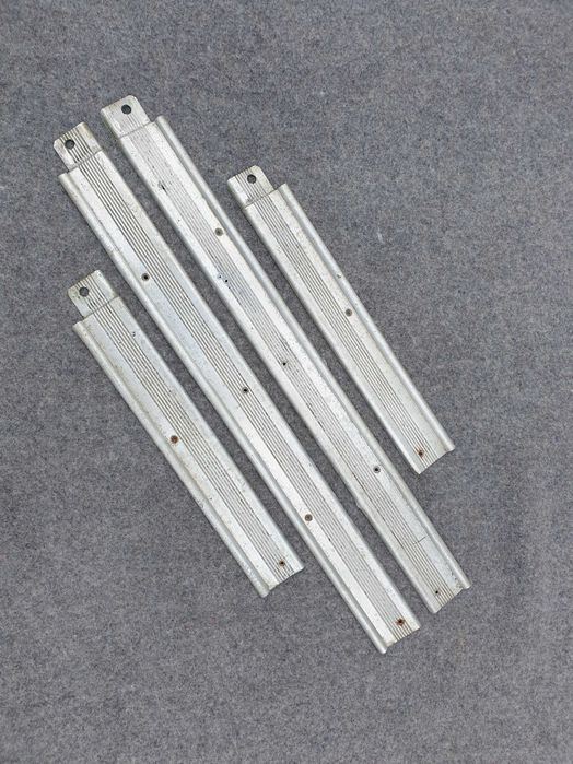 LISTWY PROGOWE    Fiat 125p    wewnętrzne progu FSO Aluminiowe progów