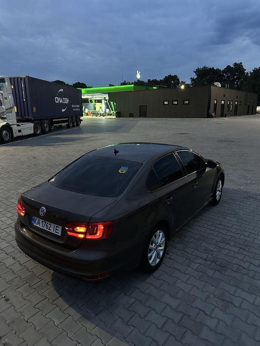 Volkswagen Jetta MK6