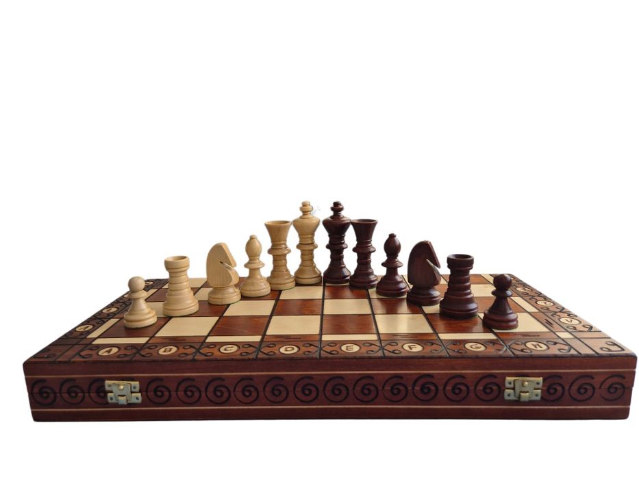 Drewniane szachy wypalane
