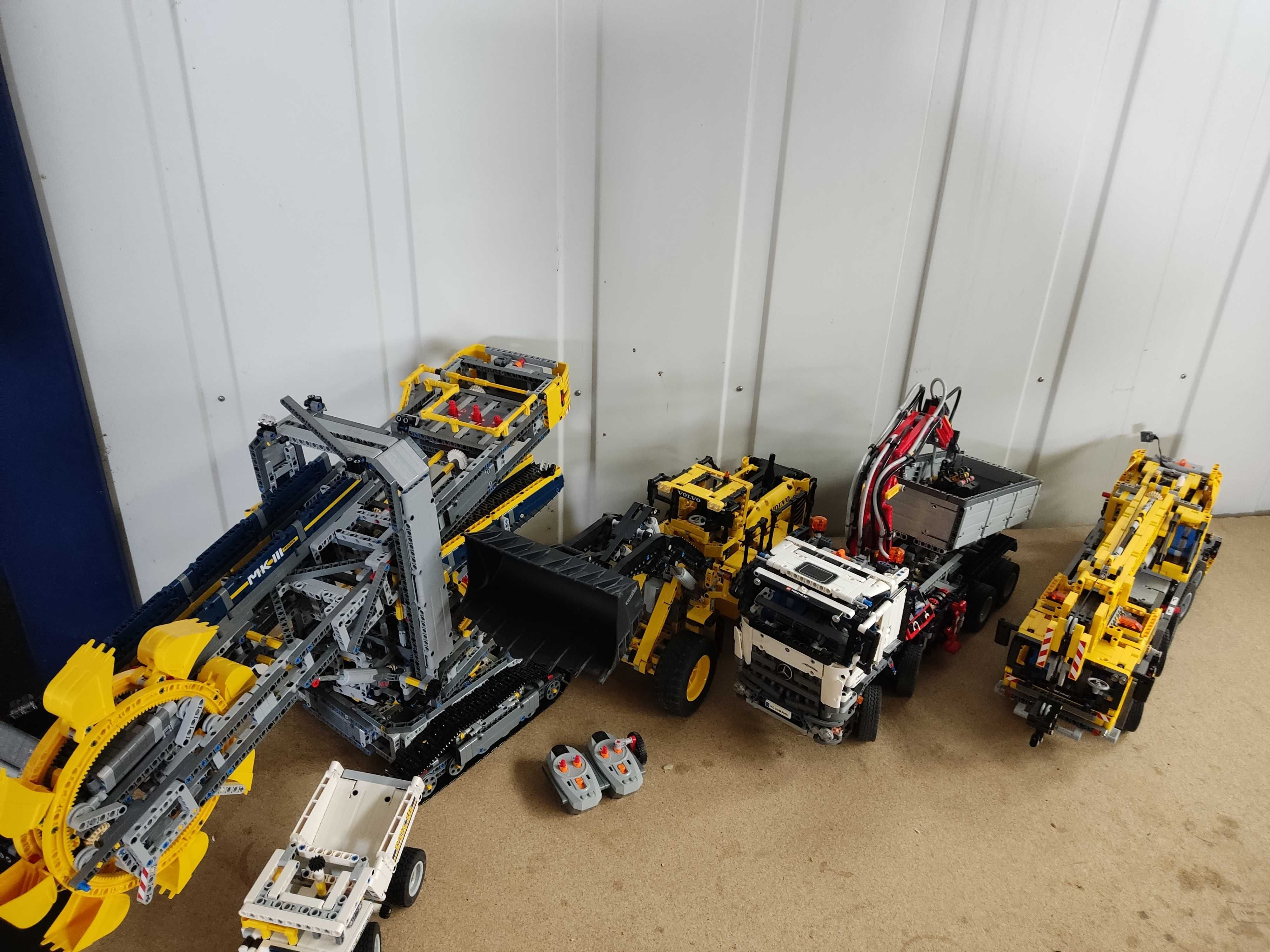 Lego ® Technic ® 42100 koparka gąsienicowa Liebherr 9800R idealna!!!