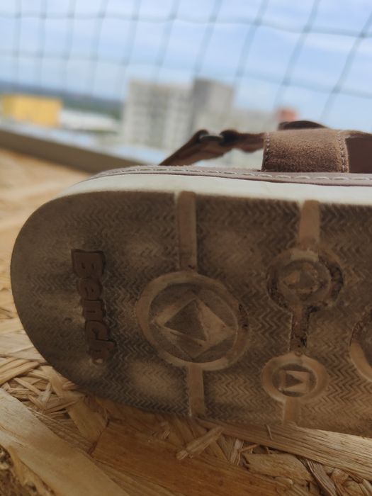 Sandały Bench Adidas Nike Puma 4F 39