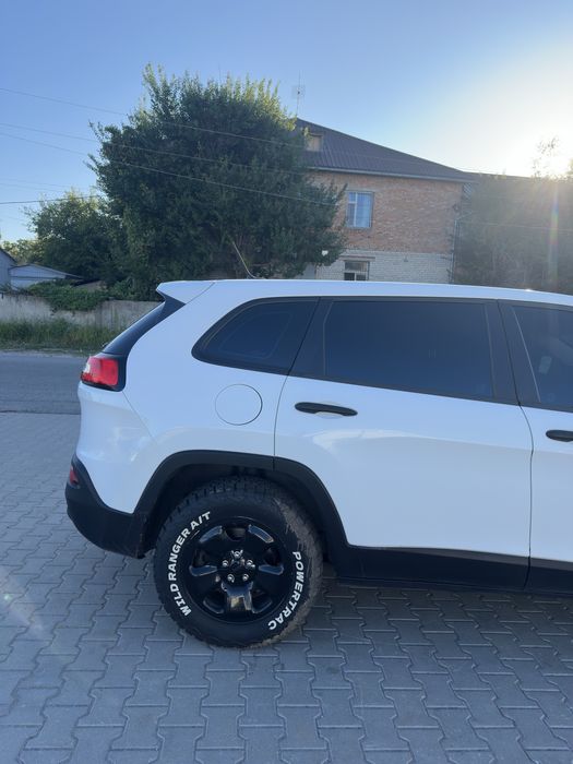 Jeep Cherokee sport