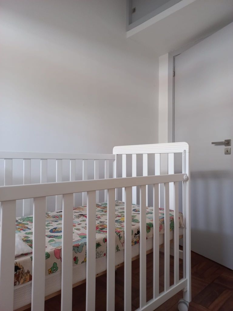 Cama Bebé Conforto Madeira