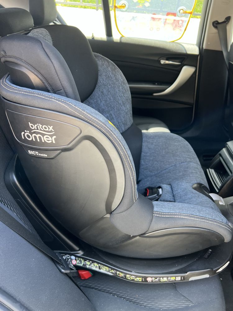 Britax Römer Cadeira-Auto Dualfix M i-SIZE Blue Marble