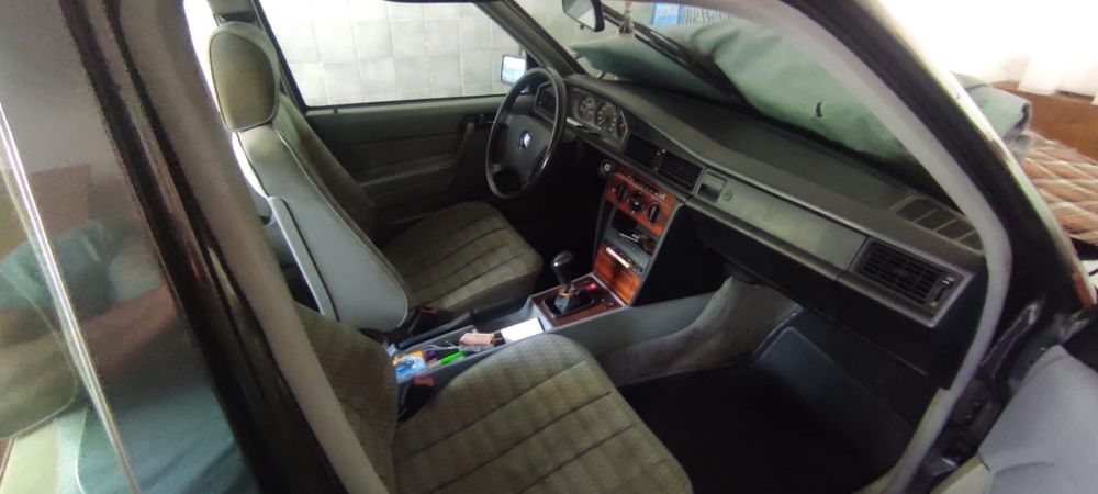 MERCEDES 190 E (Gasolina)