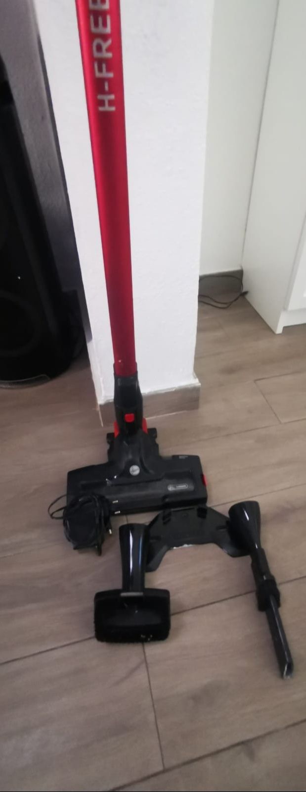Aspirador vertical Hoover 200