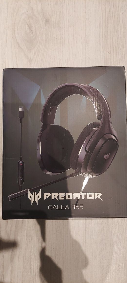 Predator Galea 365