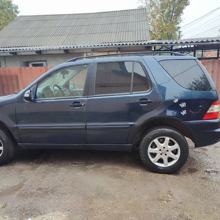 Mercedes-Benz M-Class ML350