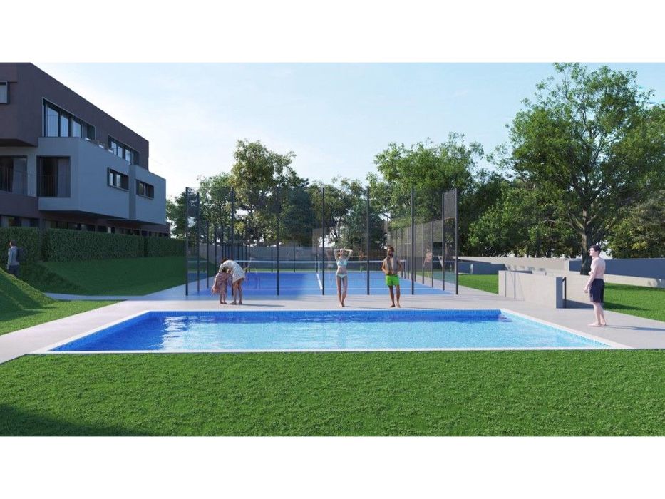 Apartamento T3 Duplex em condomínio fechado com piscina, ginásio ,c...