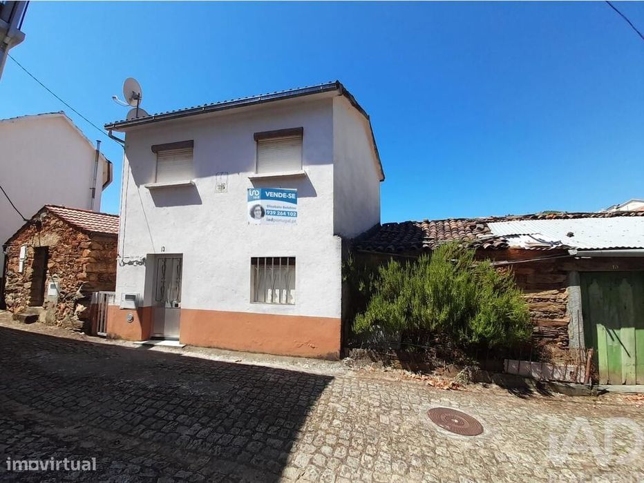 Casa / Villa T3 em Janeiro de Cima e Bogas de Baixo de 50,00 m2