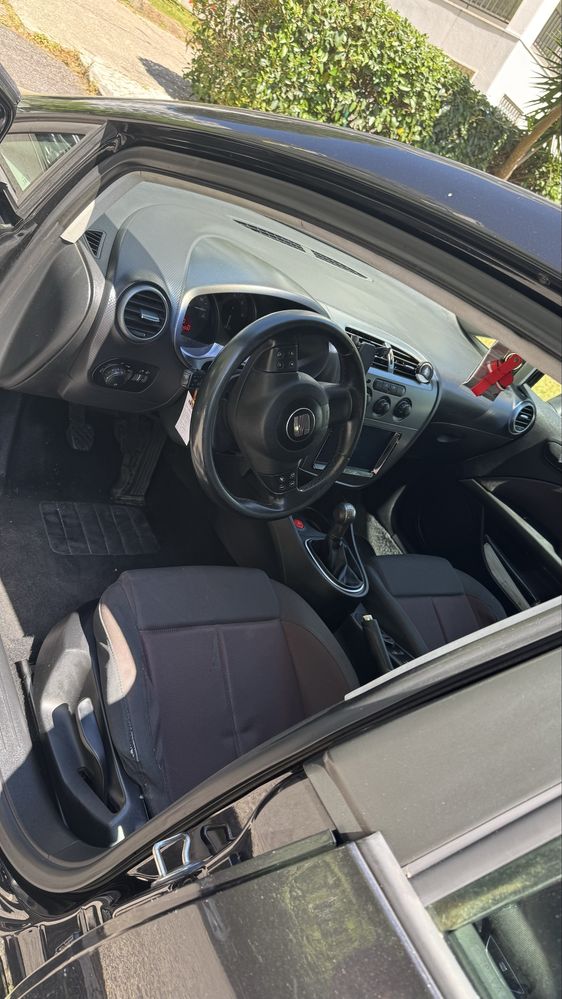 Seat leon em otimo estado