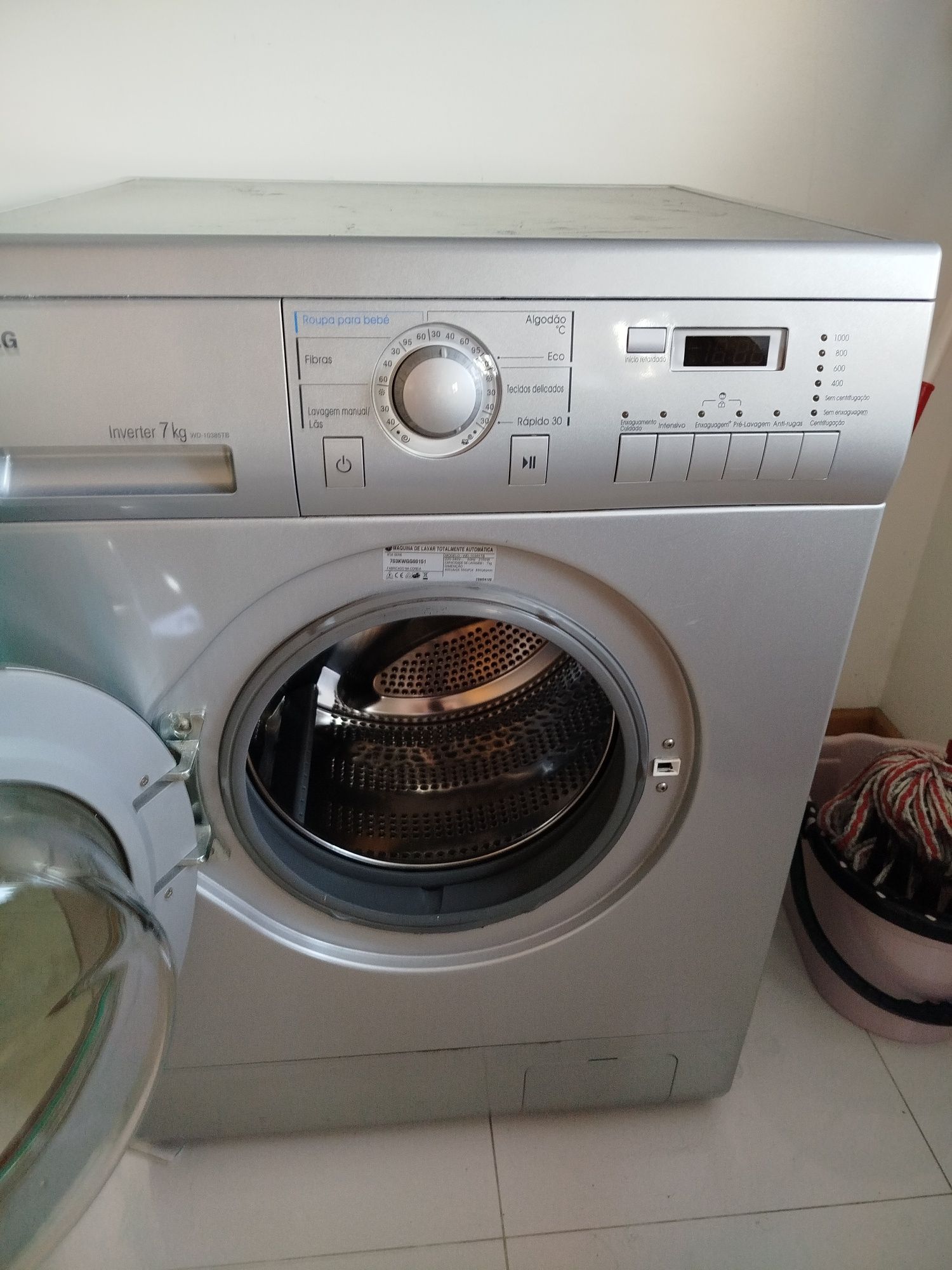 Máquina de lavar roupa LG 7kg