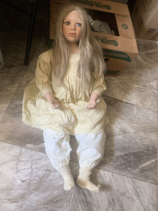 Lalka porcelanowa Annabella 96 cm o Christine Orange