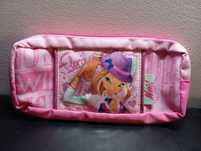Estojo rosa Winx Club Flora