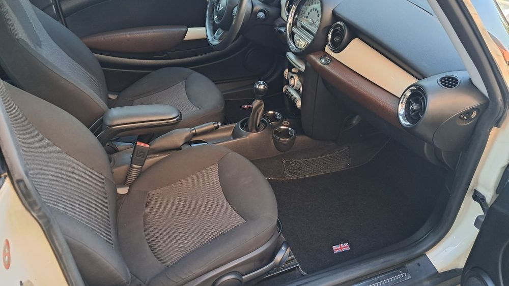 Mini Cooper pakiet "S" benzyna Alu 17 Niemcy