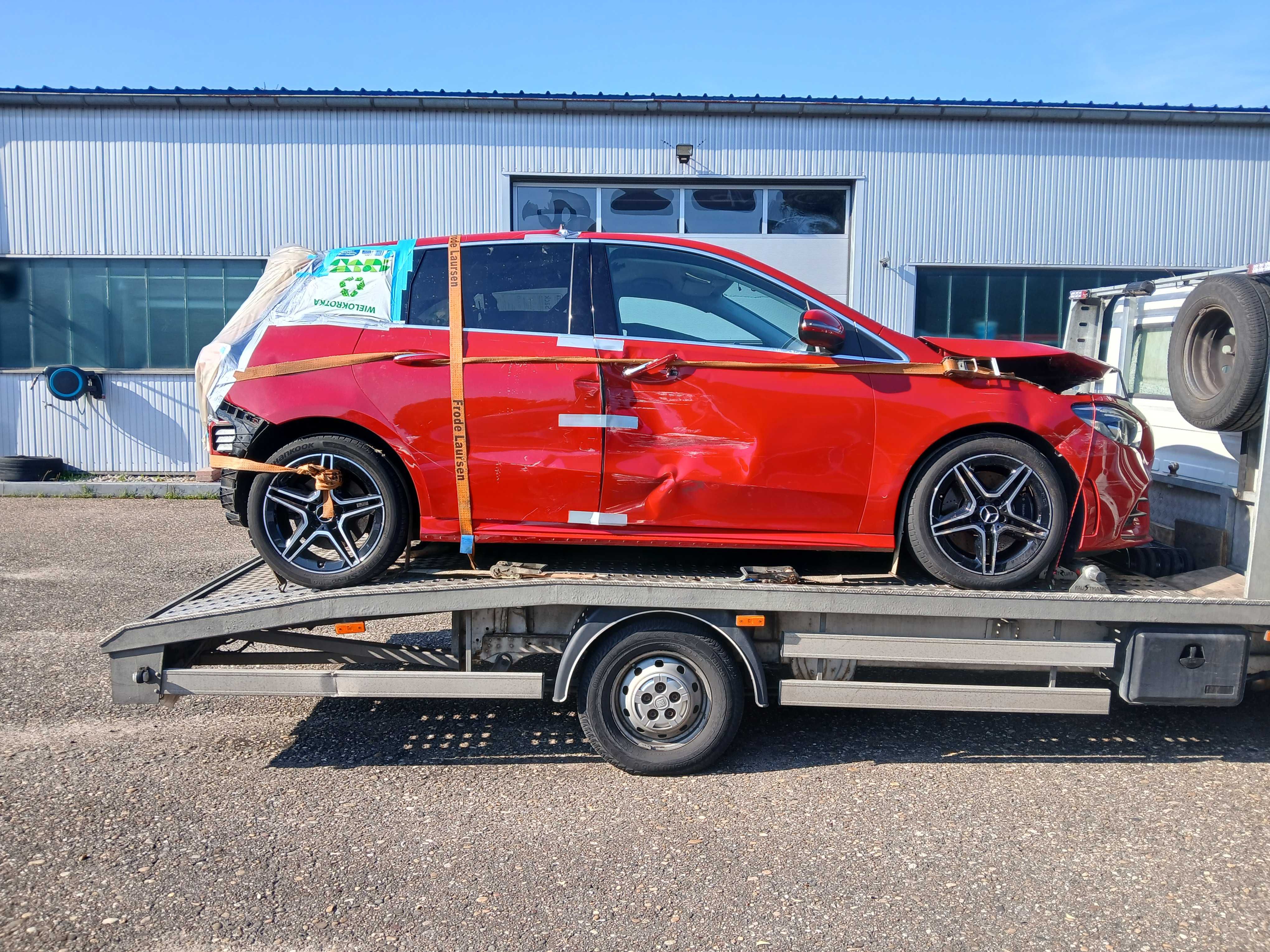 Mercedes B-klassa 220 w247